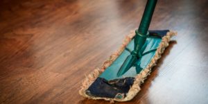 Essential tools for flooring installation